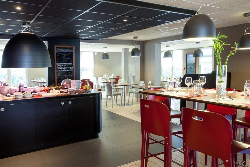 Campanile Tours Sud ~ Joue-Les-Tours Otel Dış mekan fotoğraf